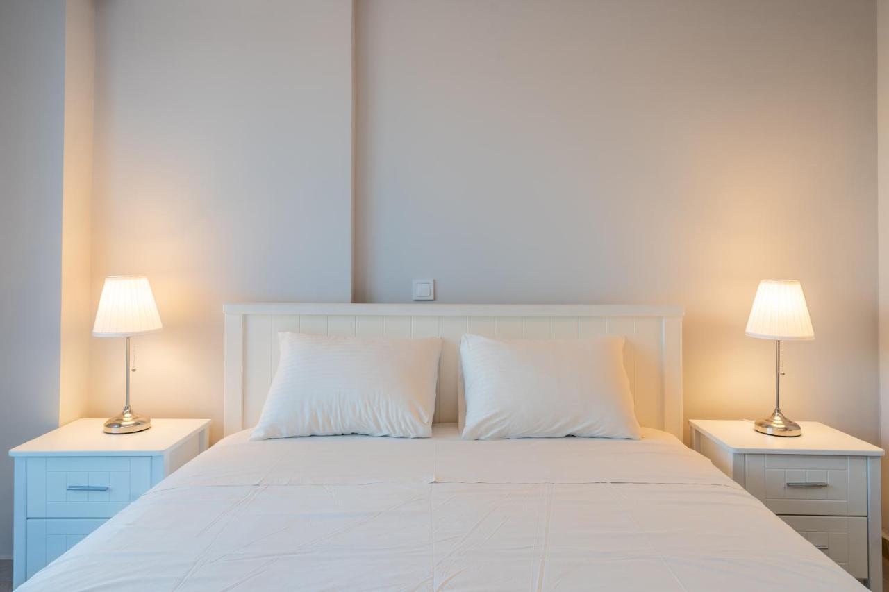 Sunny Penthouse W/ Acropolis View Next To Metro Apartment เอเธนส์ ภายนอก รูปภาพ