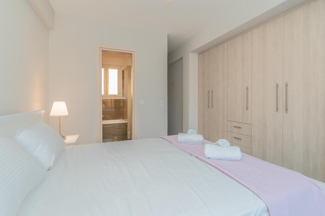 Sunny Penthouse W/ Acropolis View Next To Metro Apartment เอเธนส์ ภายนอก รูปภาพ